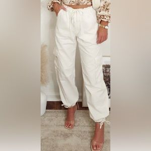 🤍 A&F BAGGY UTILITY PANTS 🤍